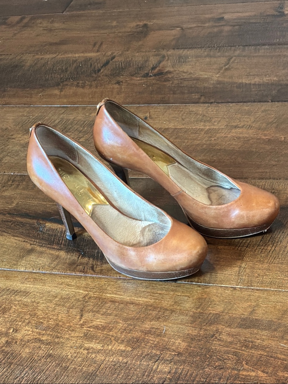 Michael Kors Cognac Leather Platform Pumps